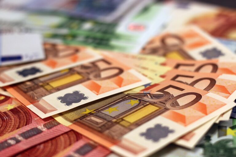 Beca MEC e Ingreso Mínimo Vital (IMV) o Paro: La guía definitiva de compatibilidad
